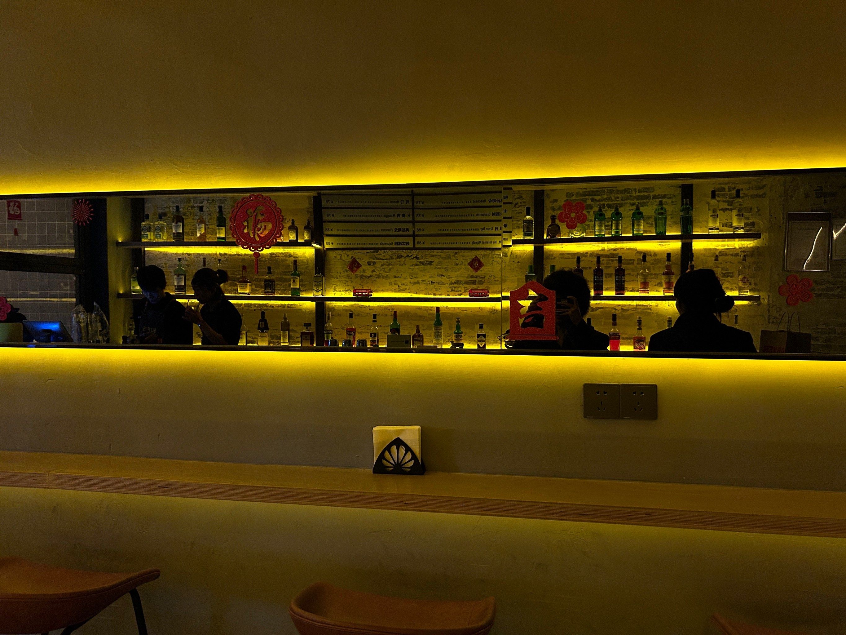 百色商务ktv能否组局探秘揭秘-田林县ktv预订